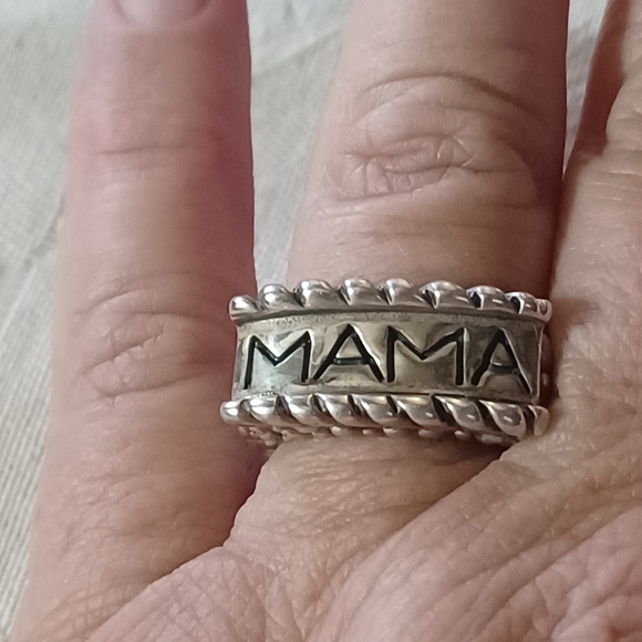 Dian Malouf MAMA Sterling Silver Ring, Size 6.25 - Picture 12 of 13